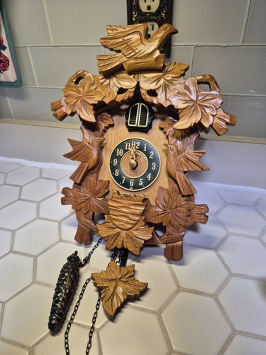Vintage wooden cuckoo - cuckoo, clock