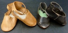 Pairs old shoes - old,