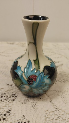 Vintage moorcroft pottery bud - vintage,