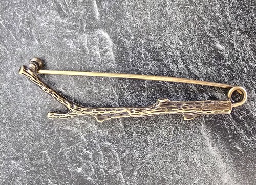 Tree branch kilt pin brooch - tree,