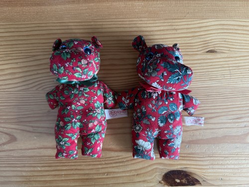 Pair rare vintage toosipegs - of,