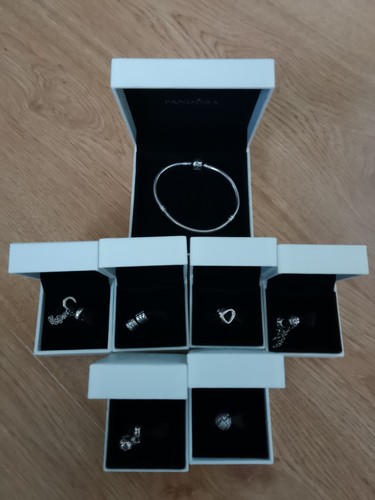 Pandora bundle job lot - pandora,