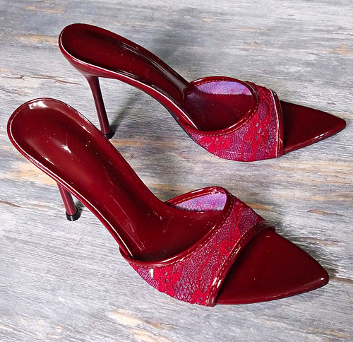 Women red glitter pointed - glitter,