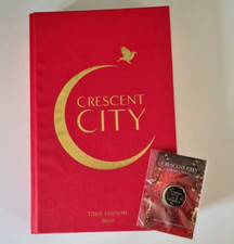 Crescent City Tour edition + limited pin House of Earth and Blood Sarah J Maas