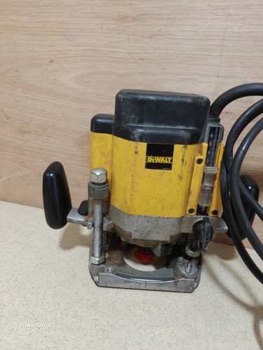 Dewalt dw624 1600w 230v 2 - dw624,