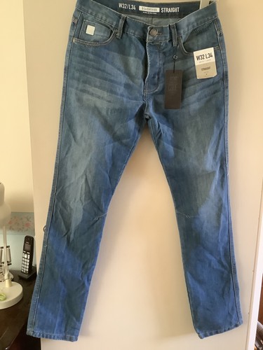 Certified primark light - d.co,