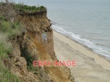 PHOTO  SUBTERRANEAN BUILDING