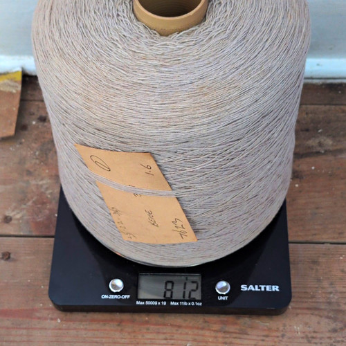750g grey blend yarn - 750g, cone