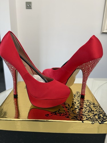 Stunning red platform - shoes,