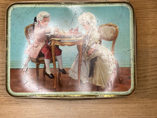 Vintage sweet tin originally - sweet,