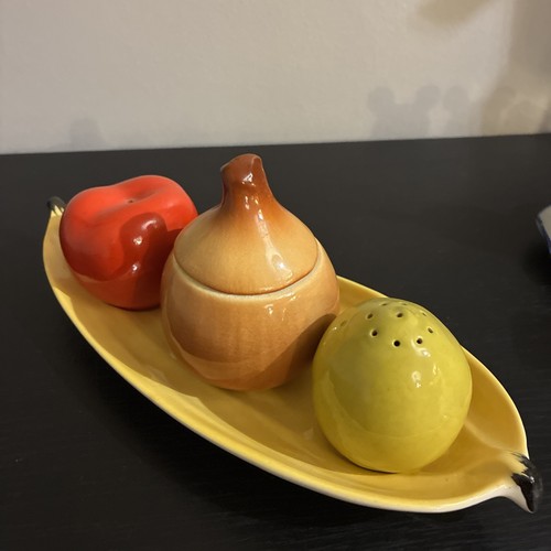 Vintage carlton wear cruet set - wear,