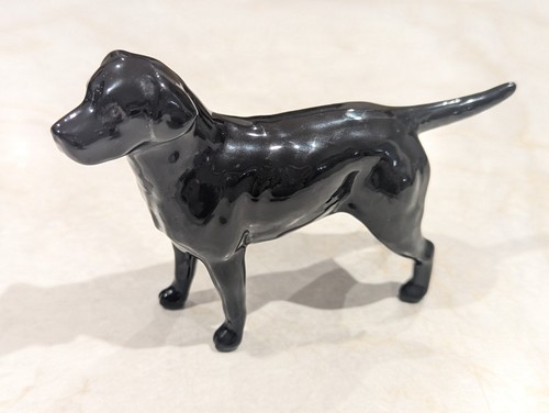 Beswick labrador retriever - -,