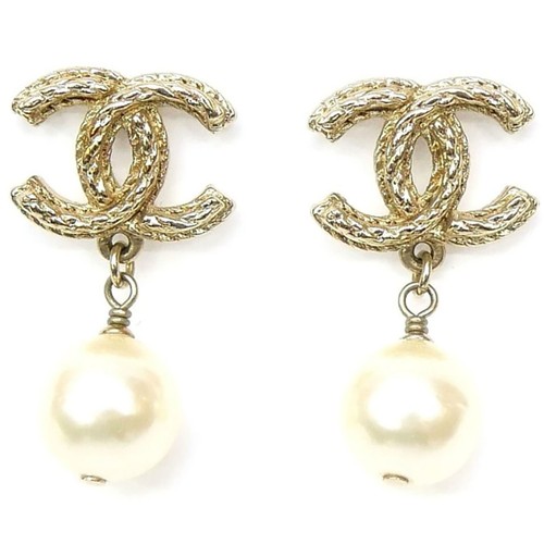 Chanel logos pearl drop - chanel, cc
