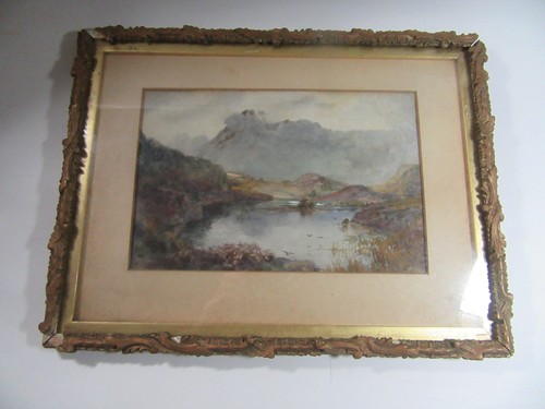 Antique painting board - on,
