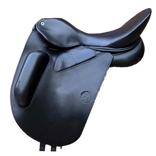 Size wow saddle dressage - 1,