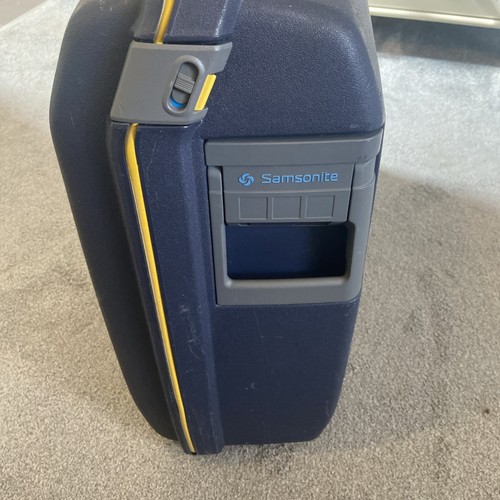 Samsonite large hard - large,