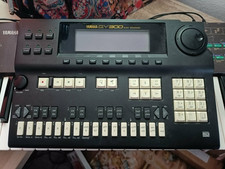 Yamaha QY300 Midi Sequencer