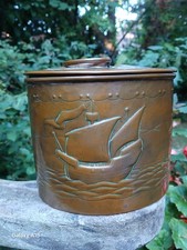 NEWLYN COPPER ARTS AND CRAFTS TEA CADDY DECORATED WITH GALLEONS