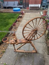 Traditional Welsh  Wooden Spinning Wheel stunning 