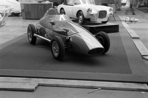 Formula junior racing car - formula,
