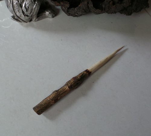 Holly wood wand handbag - wood,