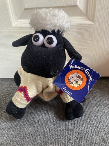 Vintage shaun the - shaun, sheep