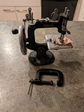 Vintage Cast Iron Mini Hand