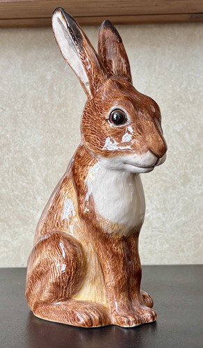 Beswick rabbit money - beswick, box