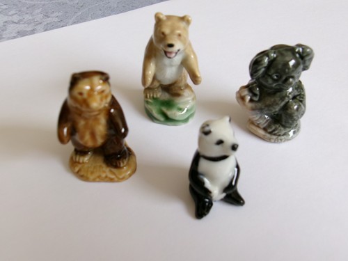Wade fiqures collection of - wade, 4
