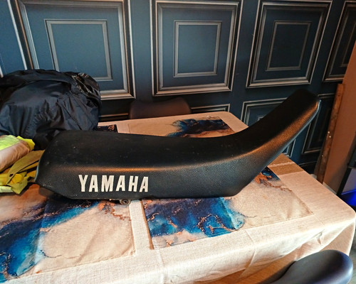 Yamaha dt125r dtr125 seat - yamaha,
