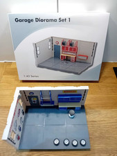 DIORAMA GARAGE 1/43 with box