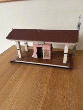 VINTAGE TOY MODEL RAILWAY STATION PLATFORM HAND BUILT WOOD LARGE WITH SIGNAL