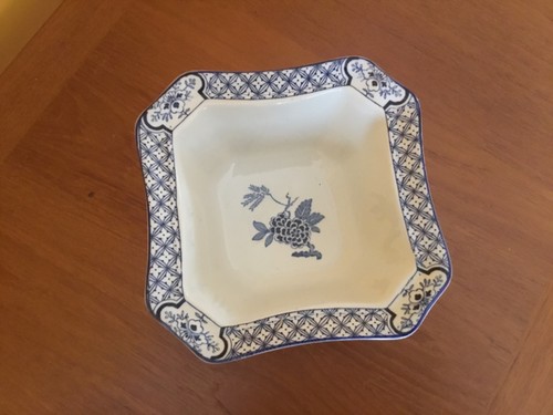 Yuan woods ware serving dish - yuan,