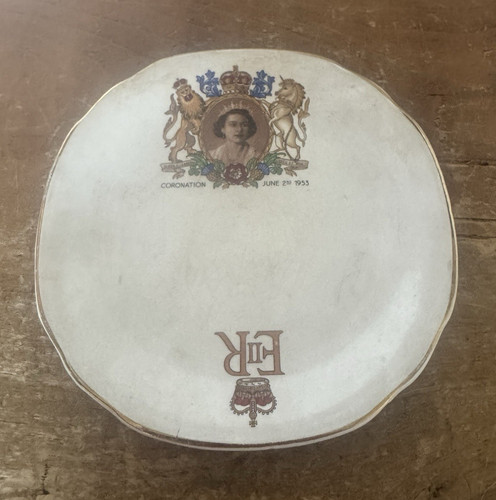 Royal tudor ware coronation - tudor,