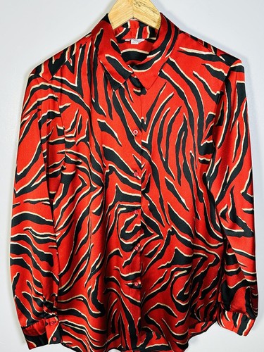 Shiny satin blouse - size, red
