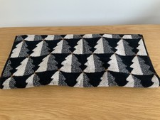 Next Black Monochrome