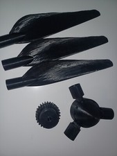 Wind turbine blade and hub - turbine,