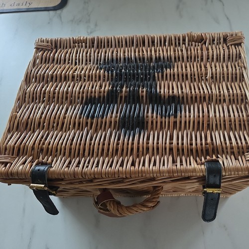 High grove luxury wicker - high,