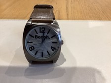 Bench Wristwatch BC0267GNBR