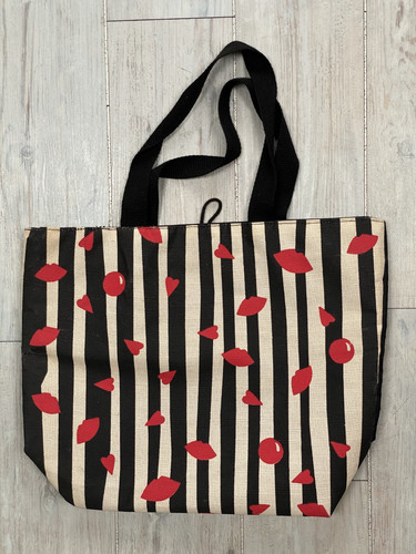 Lulu guiness lips black - lulu,