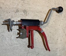 Spiral Tile Hole Cutter Clamp Method