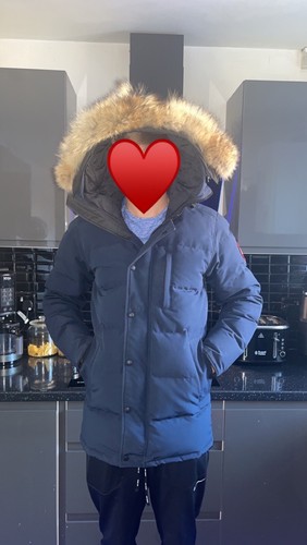 Mans canada goose coat - canada,