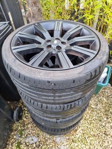 Range rover wheels - range,