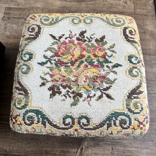 Vintage floral needlepoint - floral,
