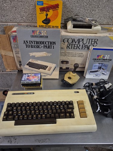 Commodore vic personal - commodore,