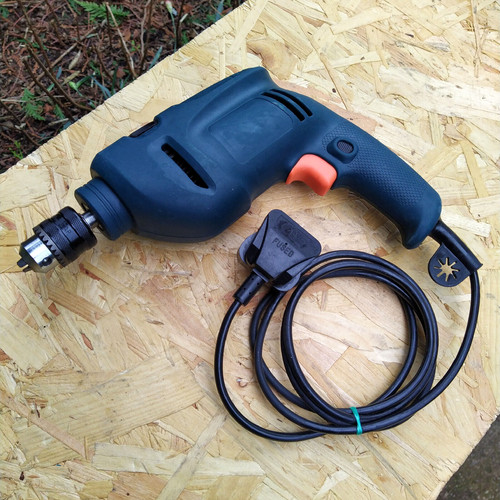 Black decker drill cd200 - &,