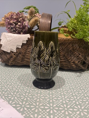 Sylvac dark green large - green, vine