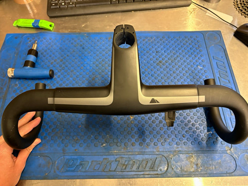 Hii aerocockpit carbon - hii,