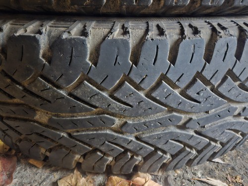 235 r16 four used - 235/85,