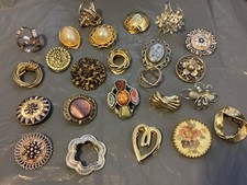 JOB LOT SCARF CLIPS x 24 wear